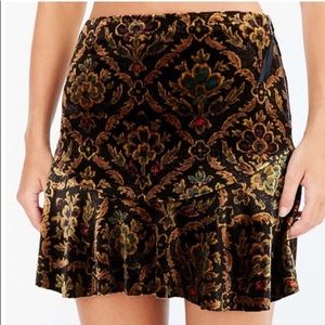 Urban Outfitters Evite Velvet Flounce Mini Skirt